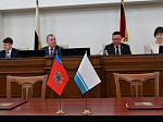 Парламенты «двух Алтаев» подписали соглашение о сотрудничестве